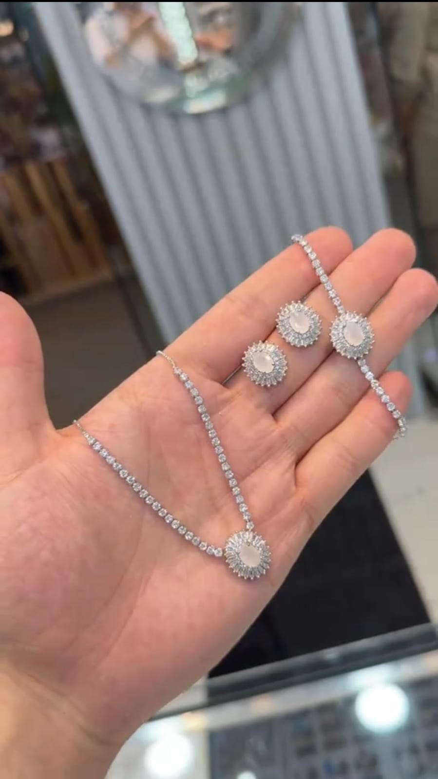 Zircon Stone Necklace Set